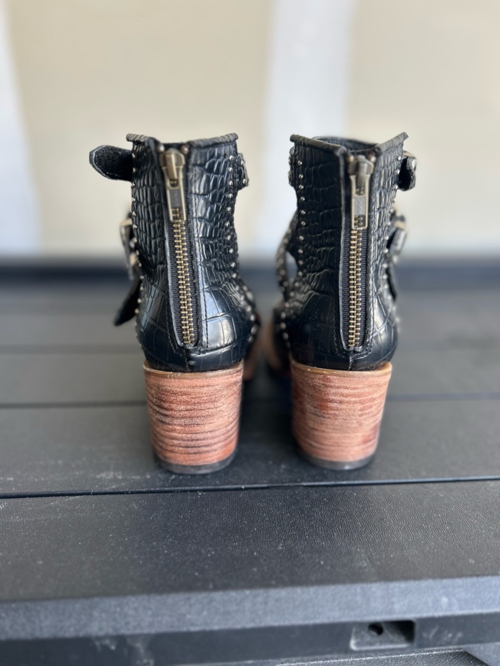 Women’s Freebird Multi-Strap Bootie - Picture 4 of 6